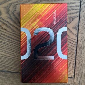 ESCENTRIC 02 Escentric Molecules